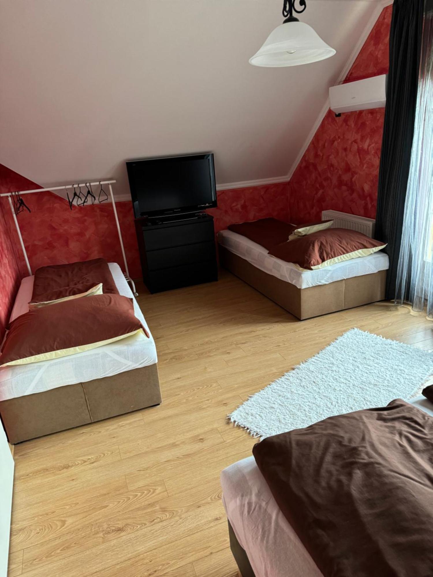 שיופוק Diofa Apartman מראה חיצוני תמונה